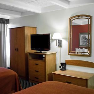 Double Room Two Double Beds Smoking